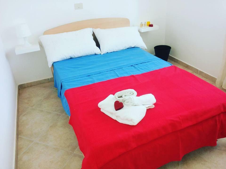 Gaietta Bed & Breakfast Frassineto Po Exterior foto