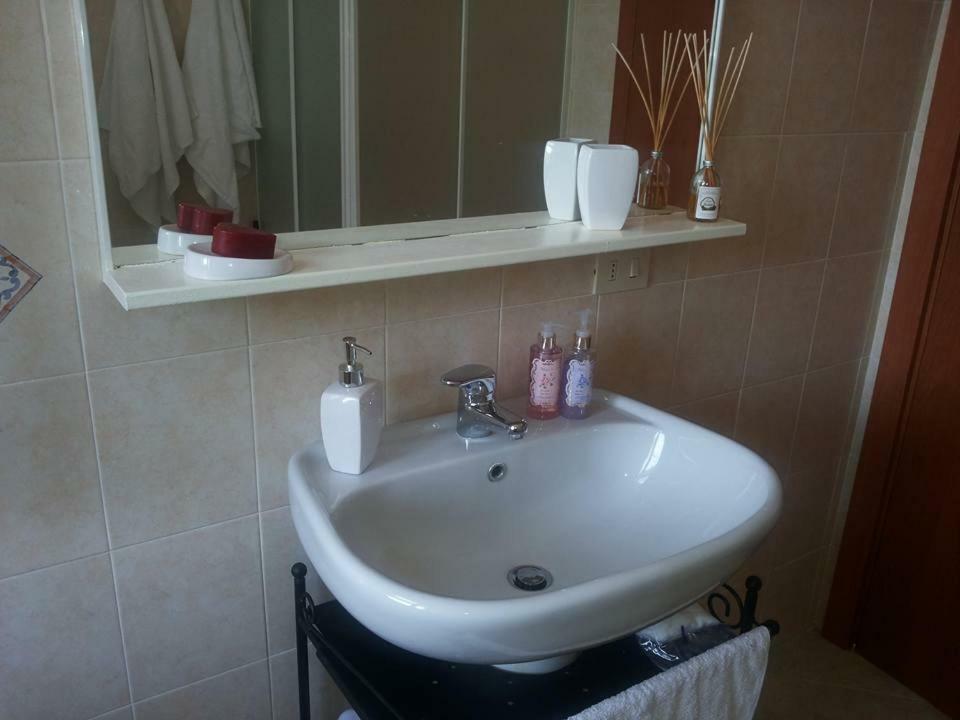 Gaietta Bed & Breakfast Frassineto Po Exterior foto