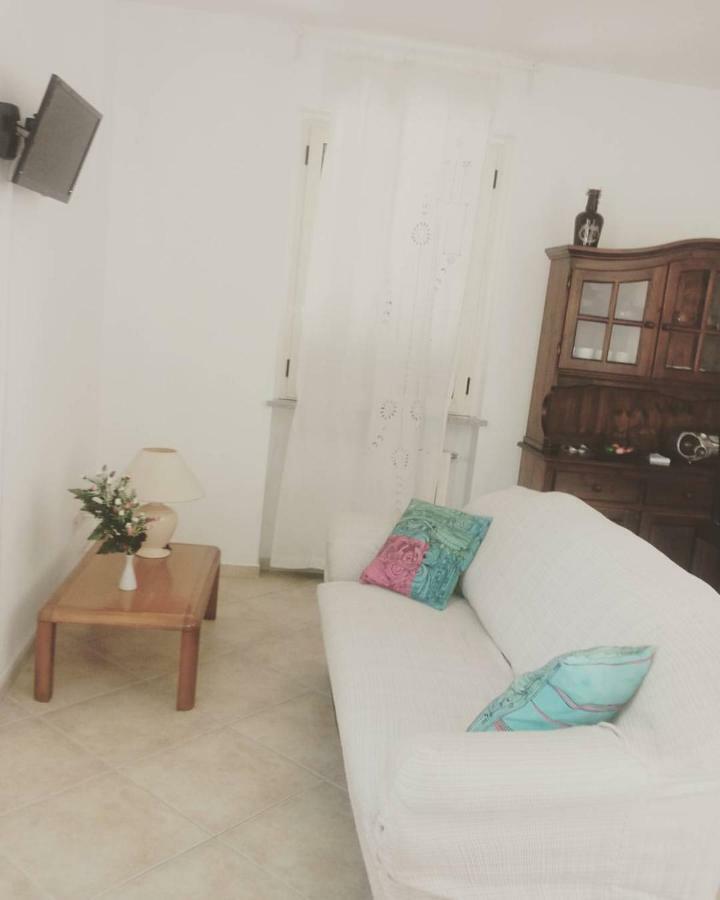 Gaietta Bed & Breakfast Frassineto Po Exterior foto