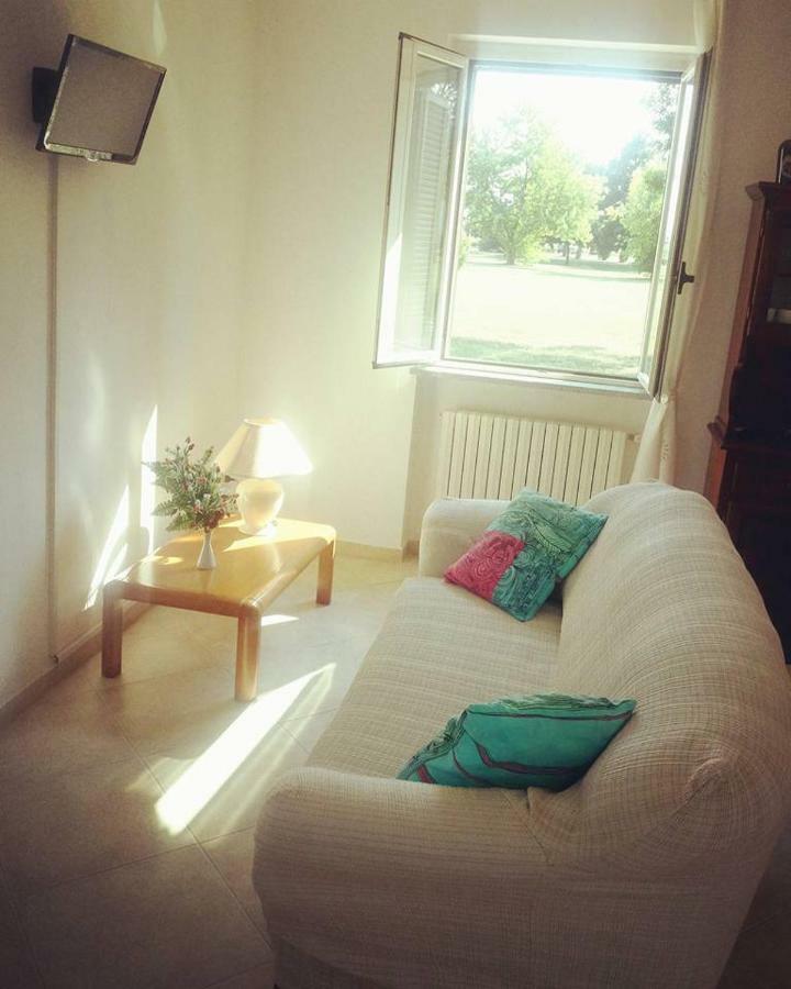 Gaietta Bed & Breakfast Frassineto Po Exterior foto