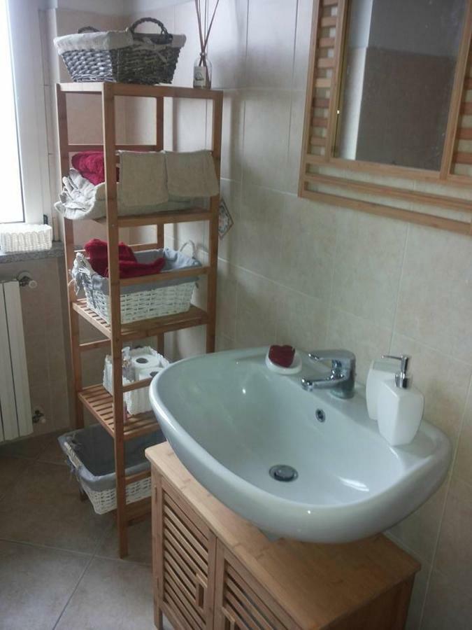 Gaietta Bed & Breakfast Frassineto Po Exterior foto